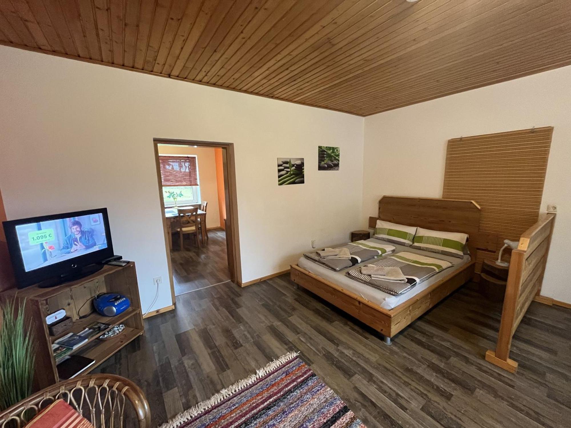 Apartments Am Kirchkogel "Laendliche Entspannung Im Herzen Der Steiermark" Pernegg an der Mur Esterno foto